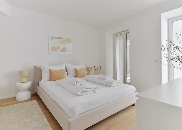 Luxury 2 Bedroom With Garden