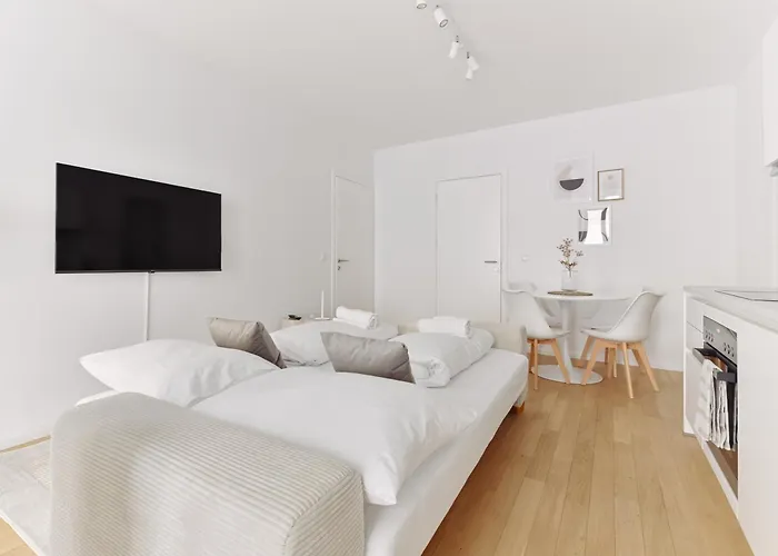 Luxury 2 Bedroom With Garden